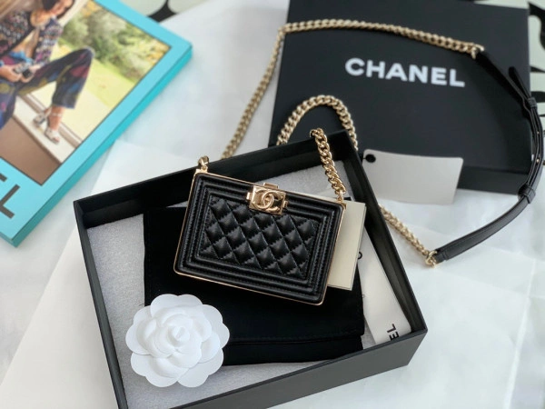 GoAnywhere CHANEL BOY MINAUDIERE 207 - Image 9