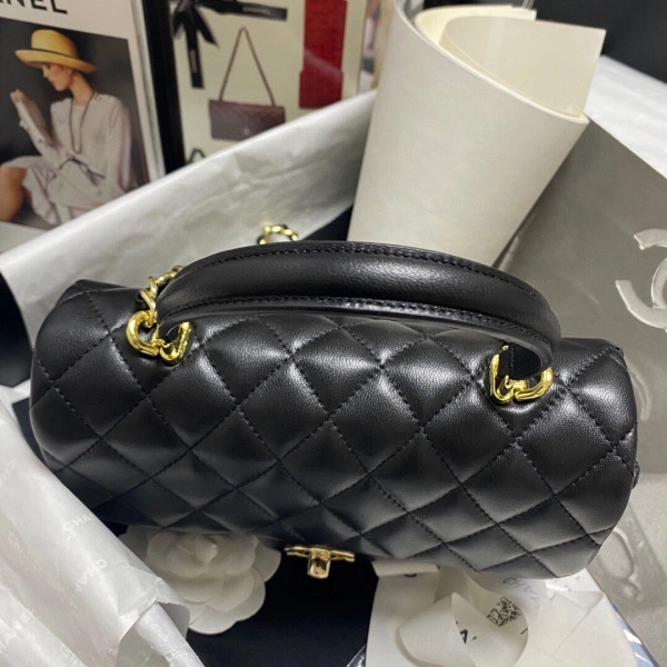 CHANEL MINI FLAP BAG WITH TOP HANDLE StreetReady 993 - Image 4