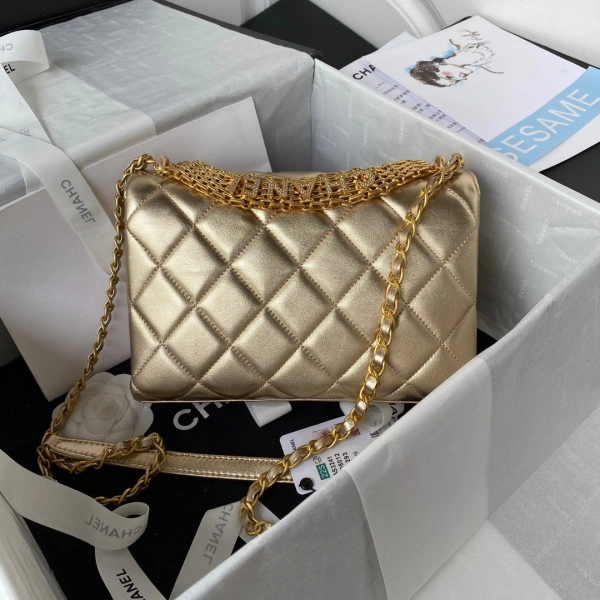 Trendy CHANEL SMALL FLAP BAG 488 - Image 4