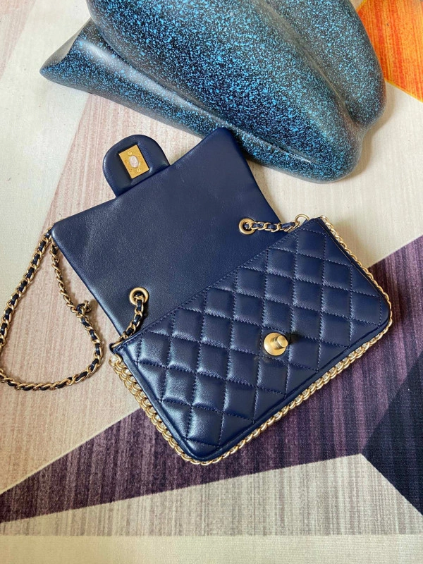 CHANEL FLAP BAG Trendy 556 - Image 7