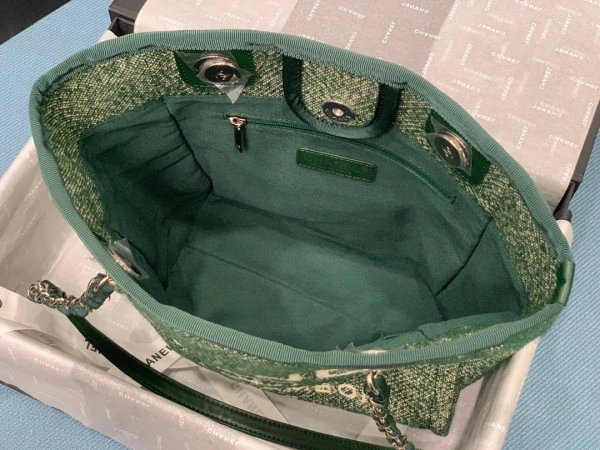 CHANEL SHOPPING BAG SportInspired 1177 - Image 9