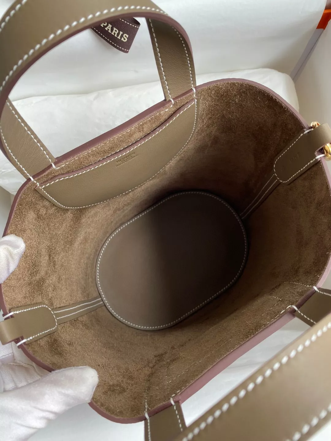 AllSeason 7111 Hermes AAA Quality Handbags In Gold For Women - Image 5