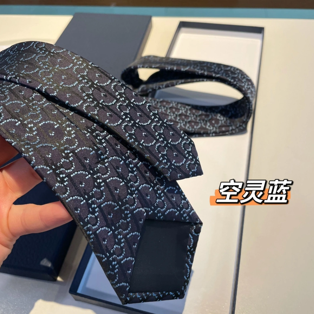 Bold 8553 Christian Dior Necktie For Men - Image 7