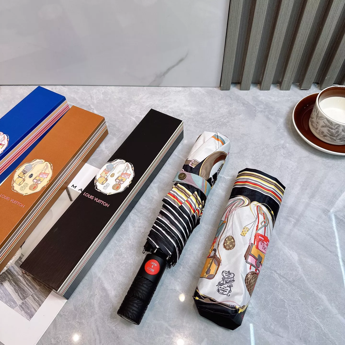 Breathable 700 Louis Vuitton Umbrellas