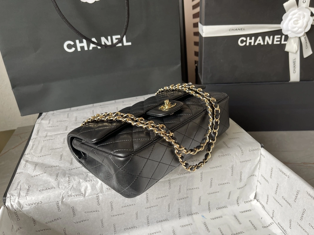 Chanel AAA Quality Messenger Bags For Women Classic 6963 - Image 3