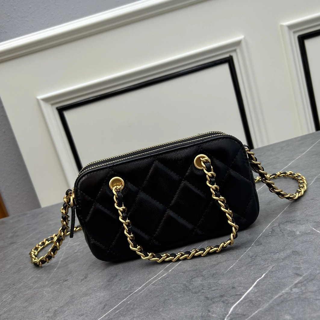 Chanel AAA Quality Messenger Bags For Women Sleek 4085 - Image 3