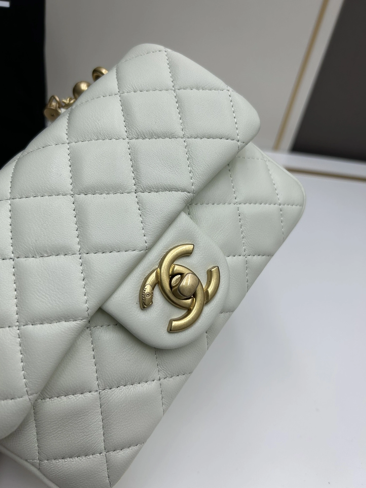 Chanel AAA Quality Messenger Bags For Women Trendy 6594 - Image 4