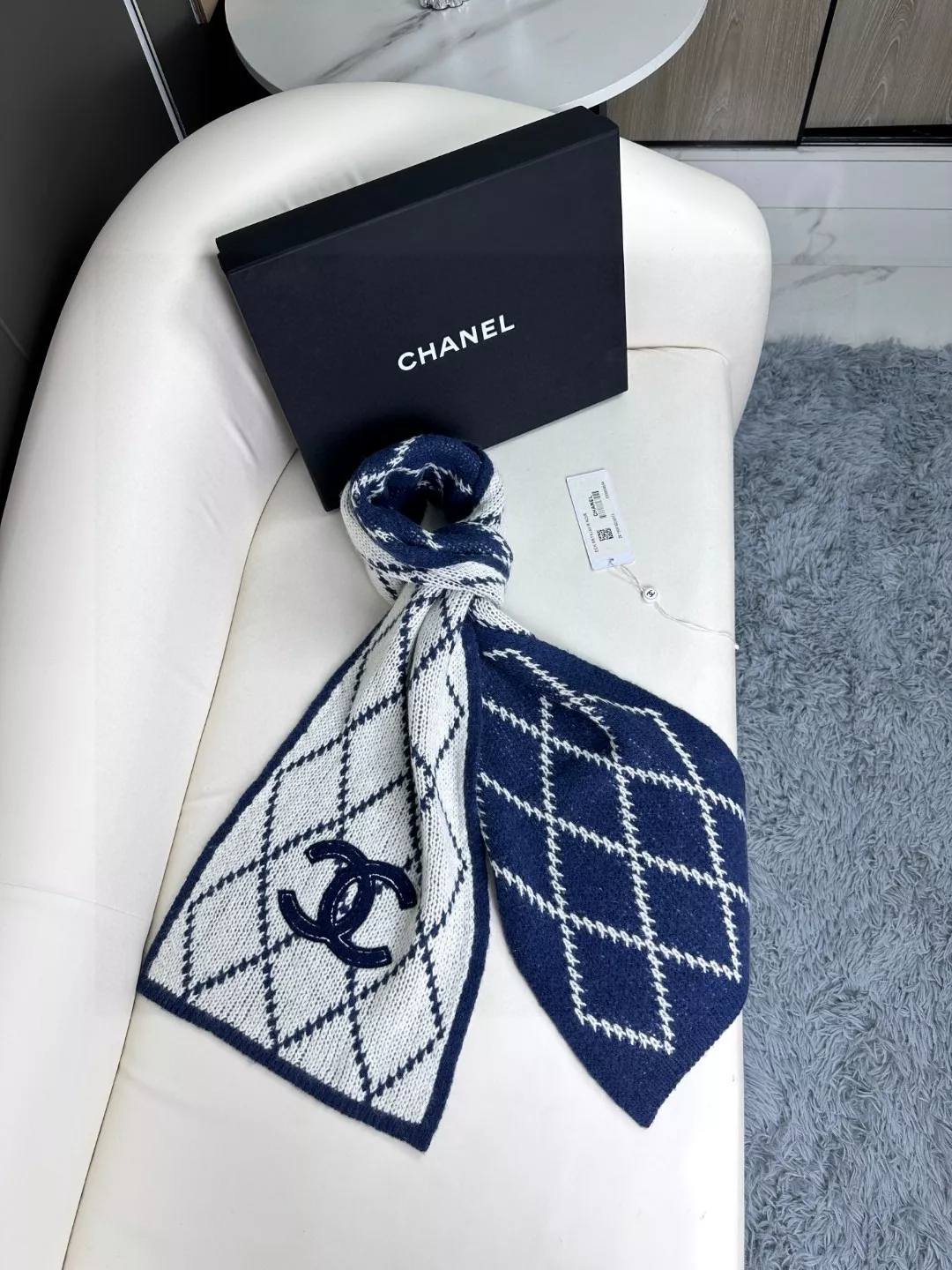 Chanel Scarves For Women Stylish 7428 - Image 3