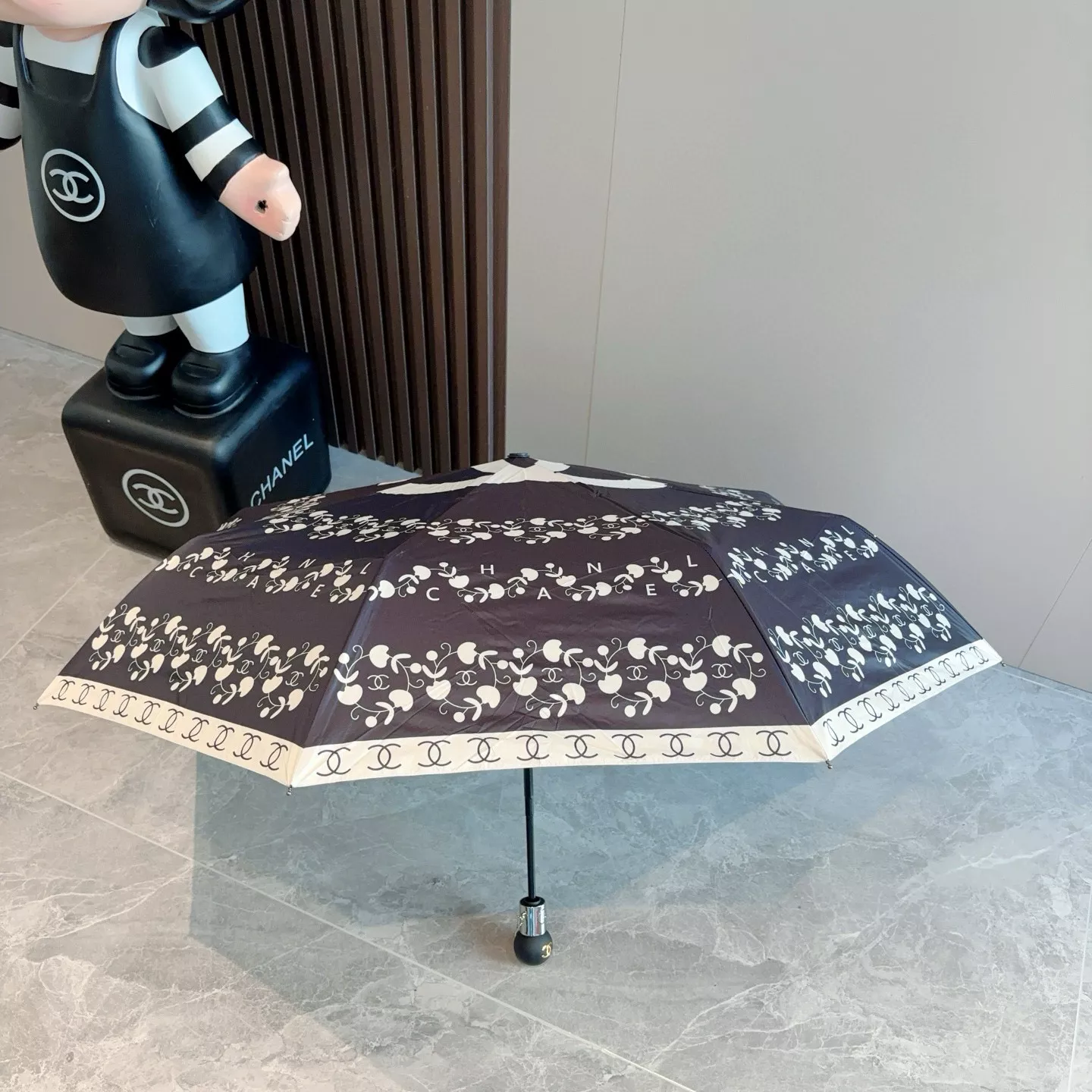 Chanel Umbrellas Durable 9011