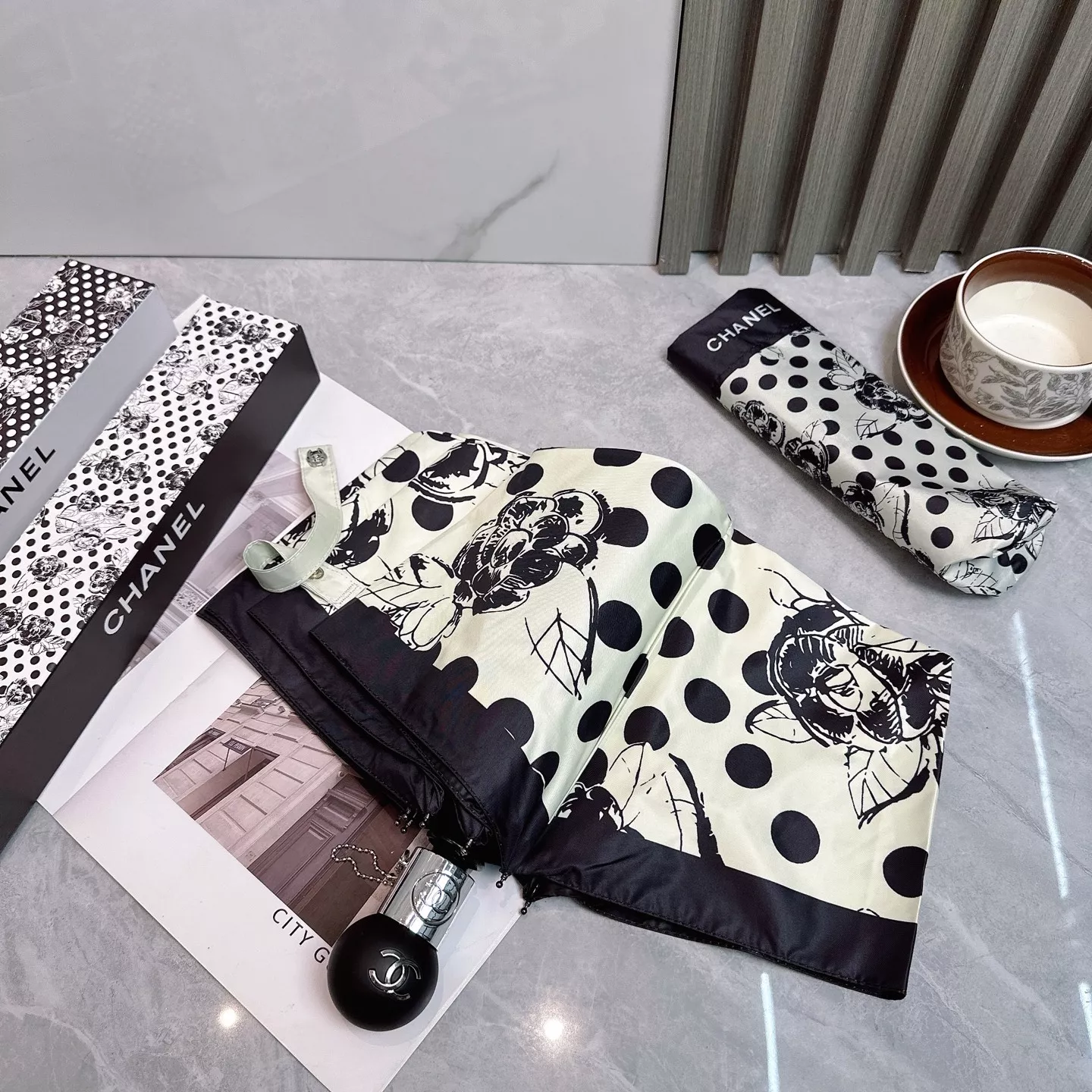 Chanel Umbrellas HighQuality 2121 - Image 4