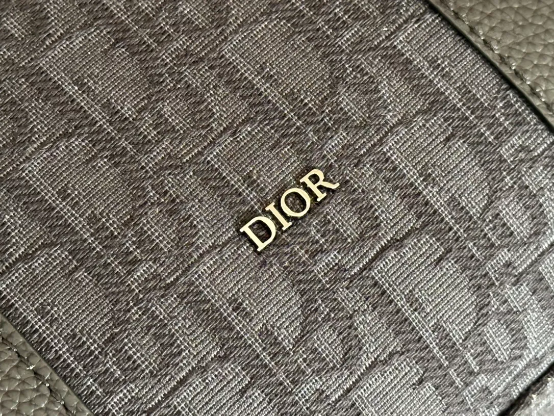 Christian Dior AAA Man Handbags Comfortable 5828 - Image 4