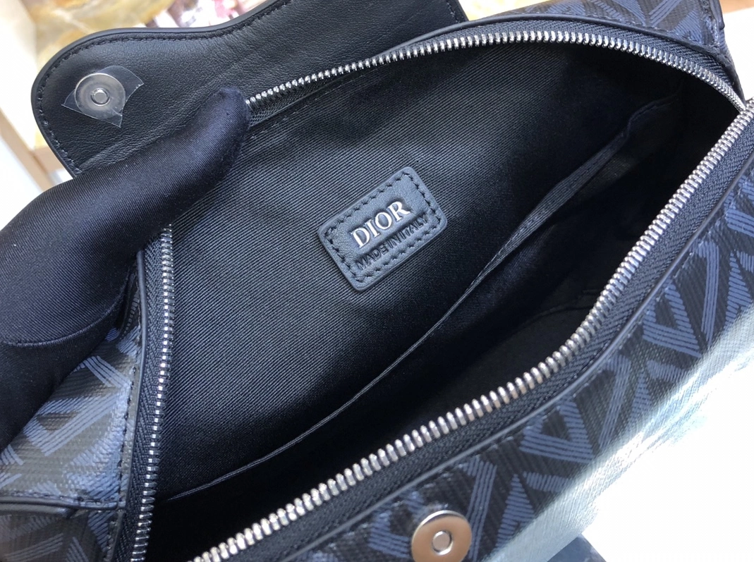 Christian Dior AAA Man Messenger Bags Stylish 845 - Image 7