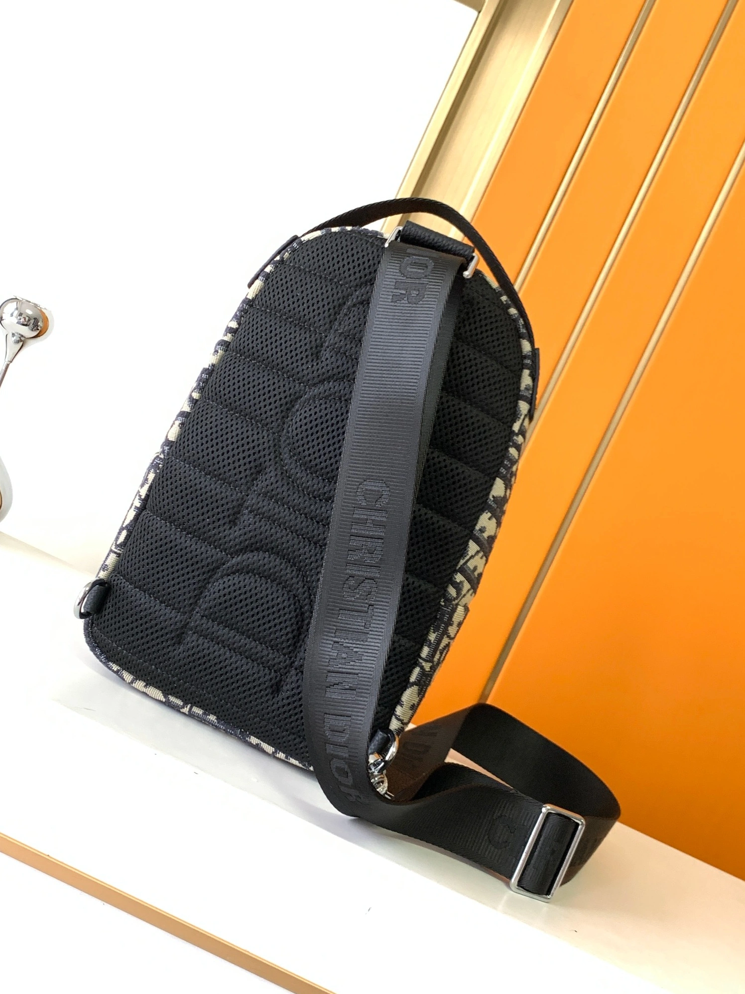 Christian Dior AAA Man Messenger Bags Stylish 8740 - Image 3