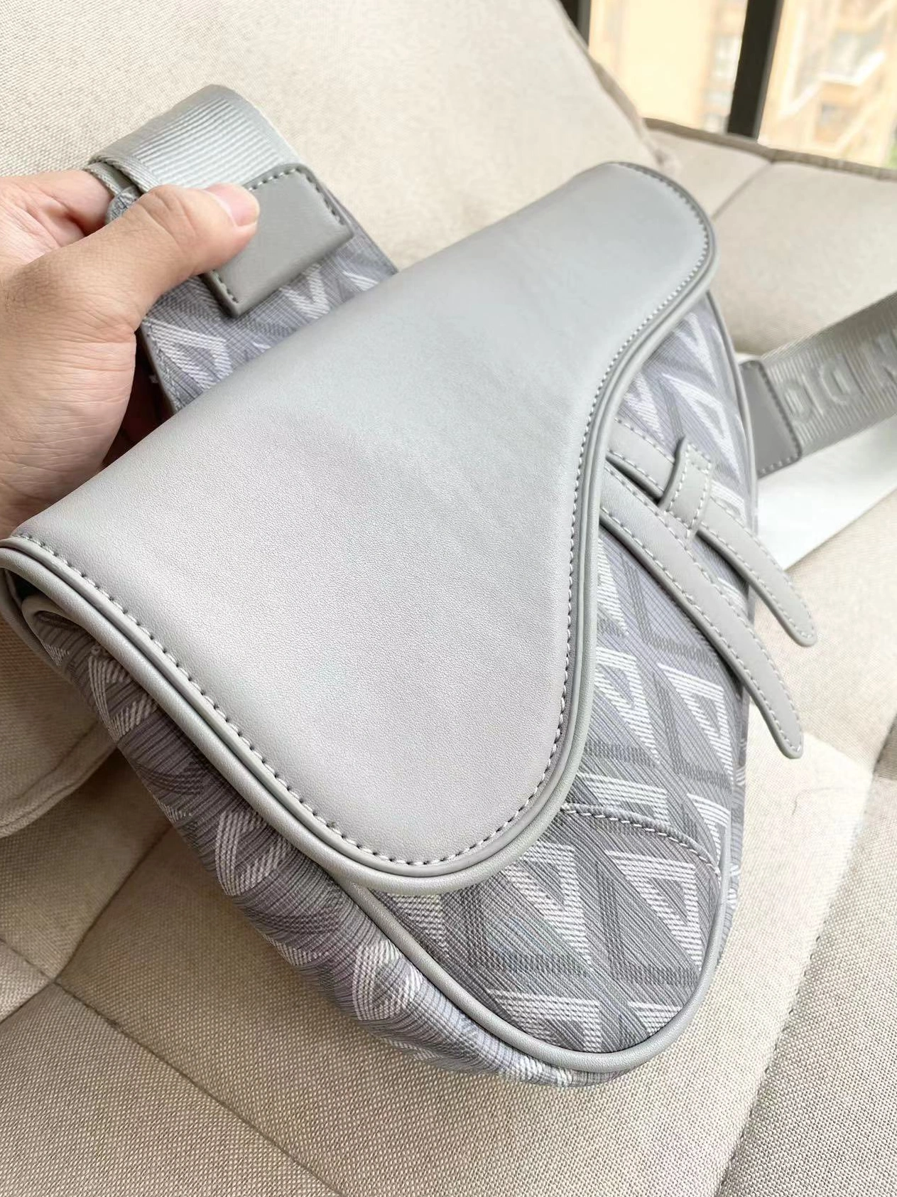 Christian Dior AAA Man Messenger Bags Versatile 2741 - Image 3