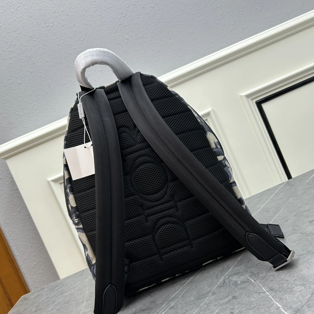 Christian Dior AAA Quality Backpacks For Unisex Classic 7560 - Image 3