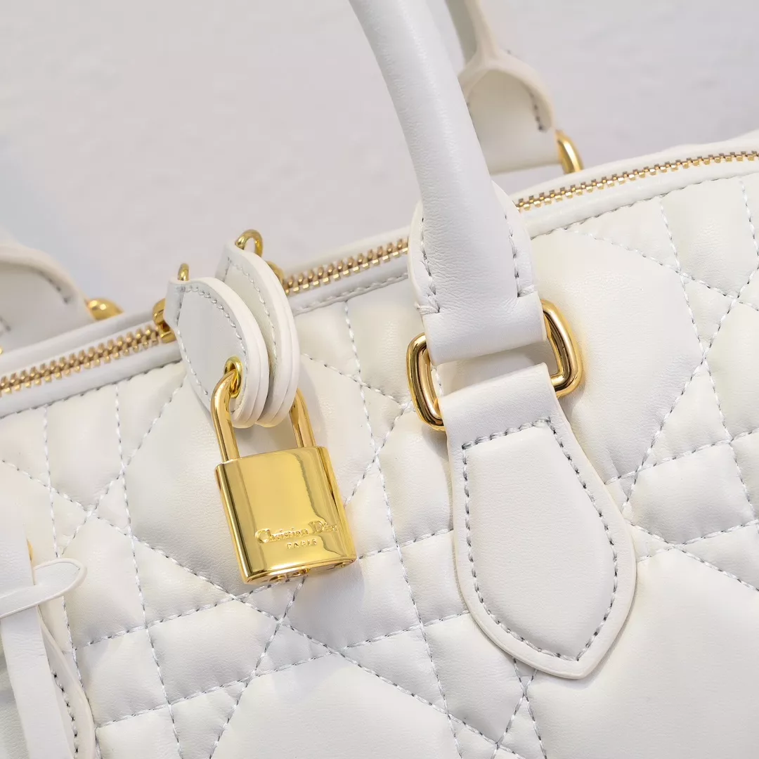 Christian Dior AAA Quality Handbags For Women HighQuality 4775 - Image 4