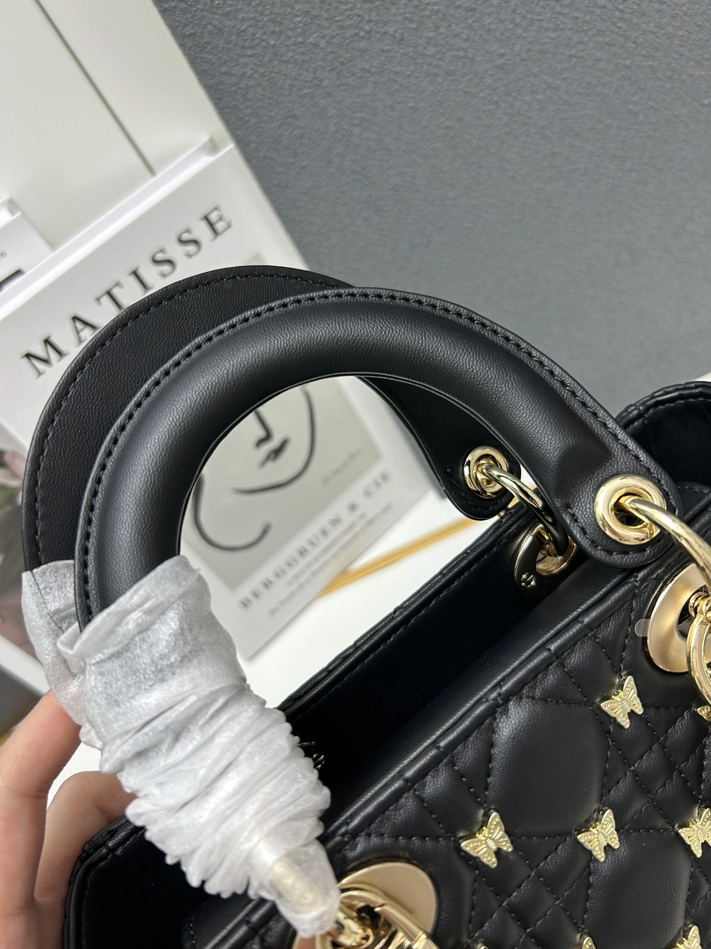 Christian Dior AAA Quality Handbags For Women Stylish 7074 - Image 6