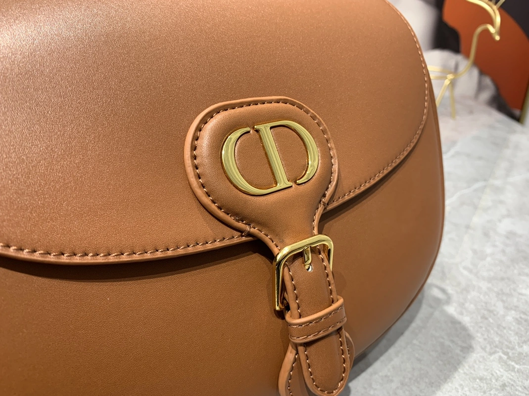 Christian Dior AAA Quality Messenger Bags For Women Durable 2249 - Image 4