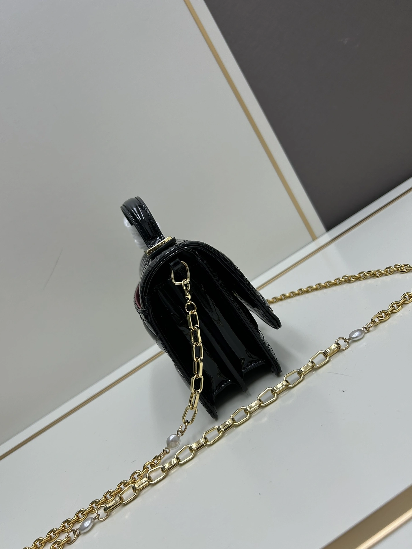 Christian Dior AAA Quality Messenger Bags For Women Soft 296