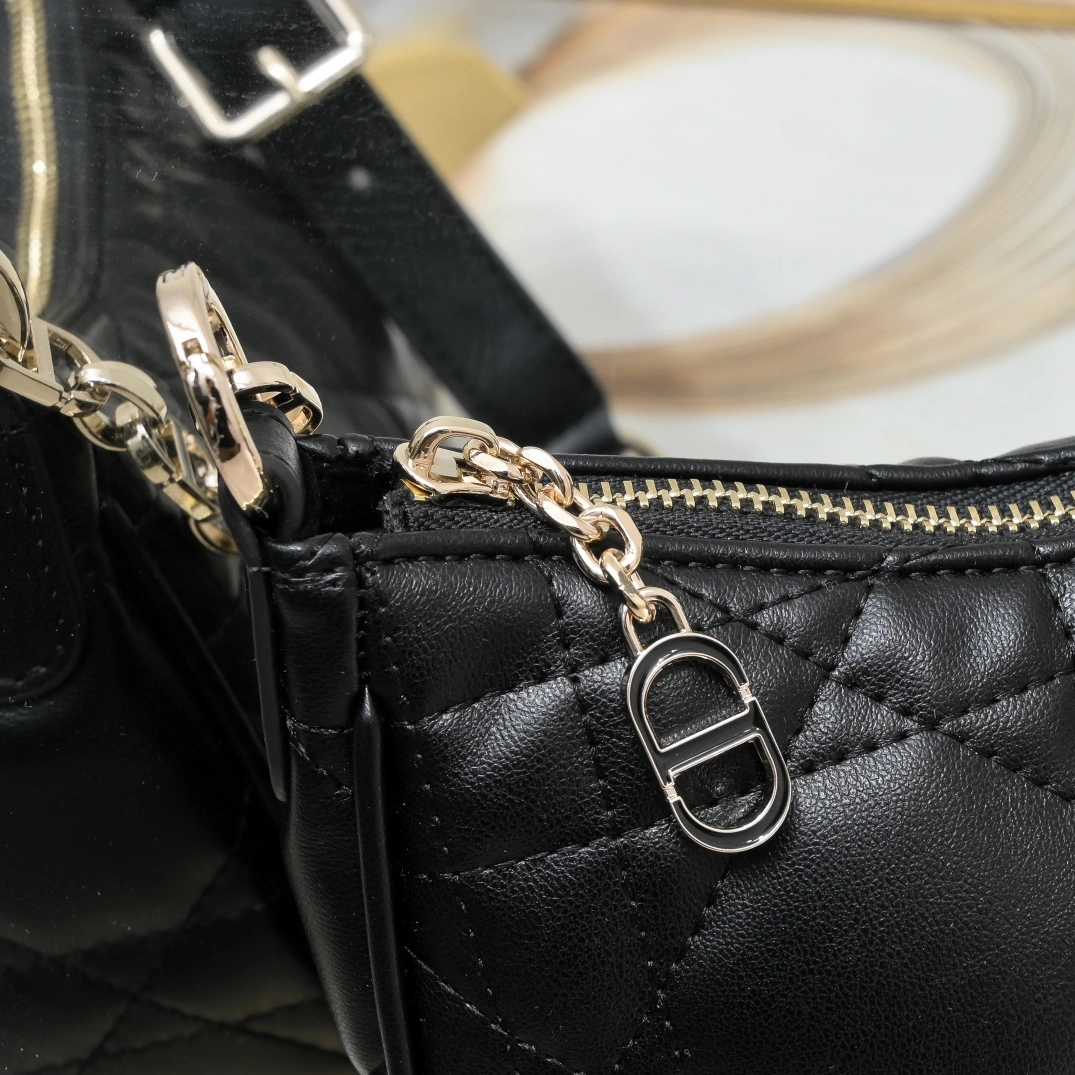 Christian Dior AAA Quality Shoulder Bags For Women StreetReady 7643 - Image 4