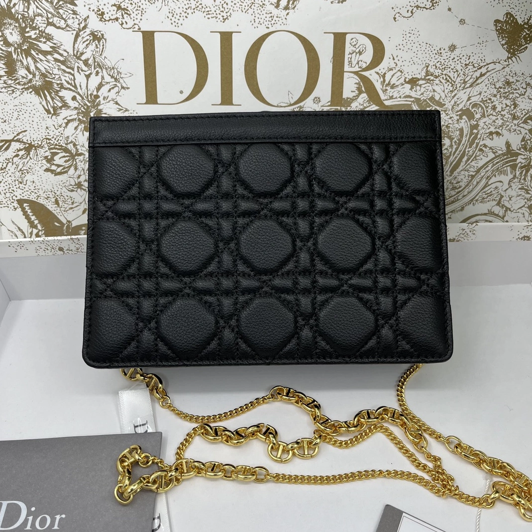 Christian Dior AAA Quality Wallets For Women Stylish 8450
