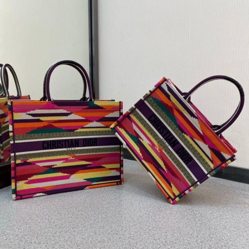 Can be ca Christian Dior Book Tote Multicolor Patchwork Embroidery - Image 12