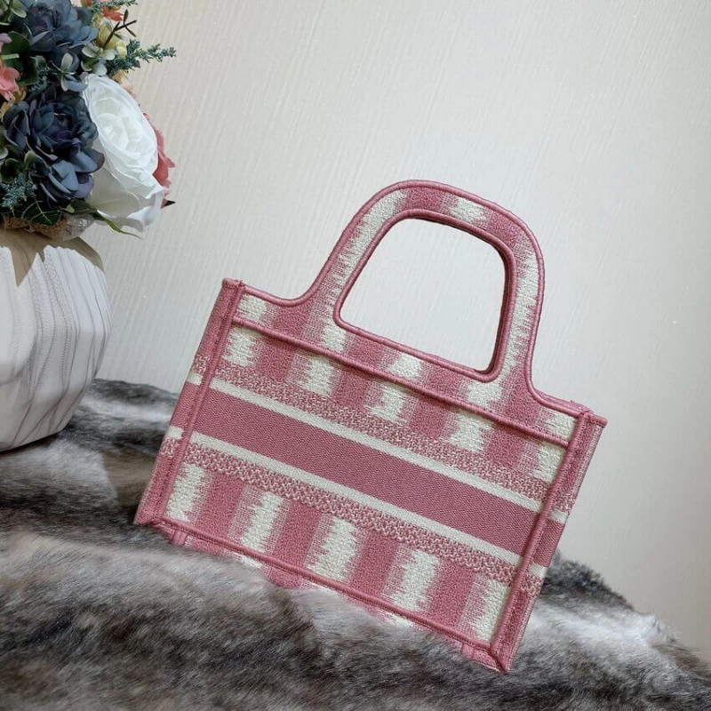 A Maria Gr Christian Dior Mini Book Tote Pink D-Stripes Embroidery - Image 4