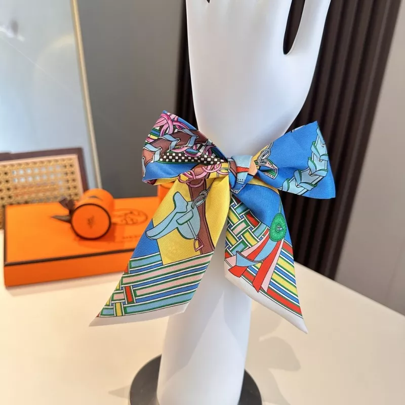 Comfortable 5635 Hermes Silk Scarf - Image 5