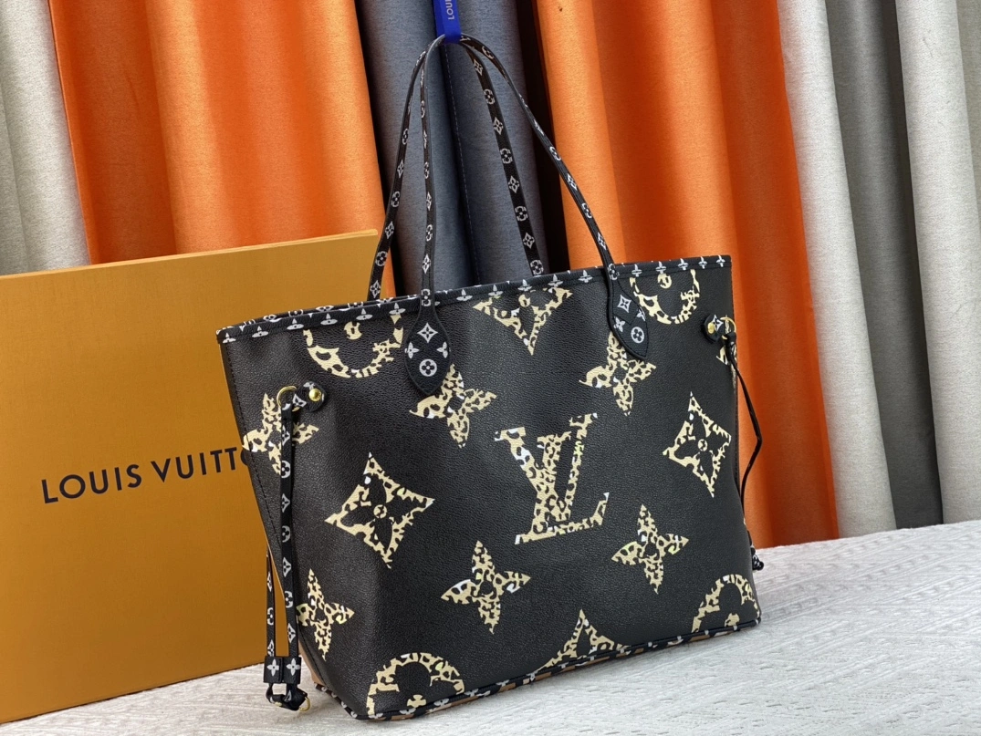 Compact 2624 Louis Vuitton AAA Quality Shoulder Bags For Women - Image 3