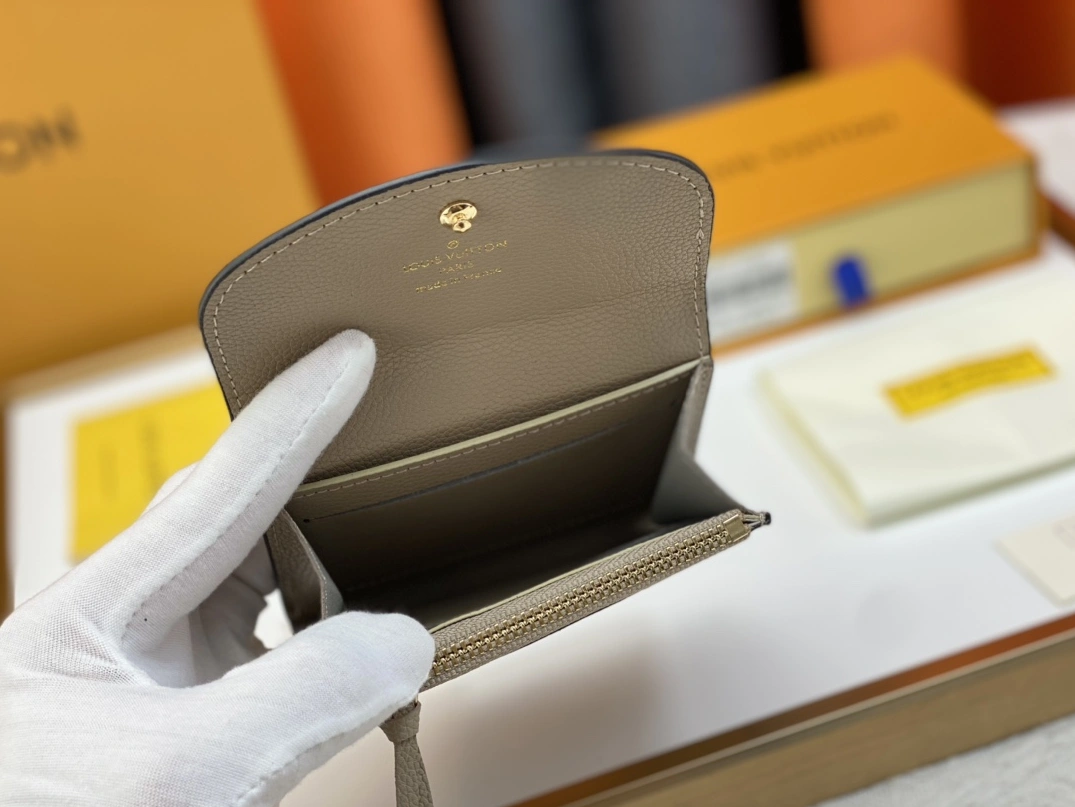 Compact 5680 Louis Vuitton LV Wallets For Women - Image 5