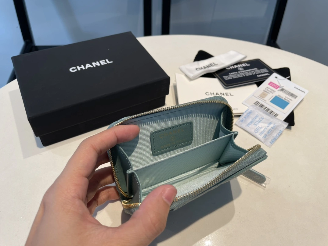 Cozy 1446 Chanel AAA Quality Card Case For Women - Image 6