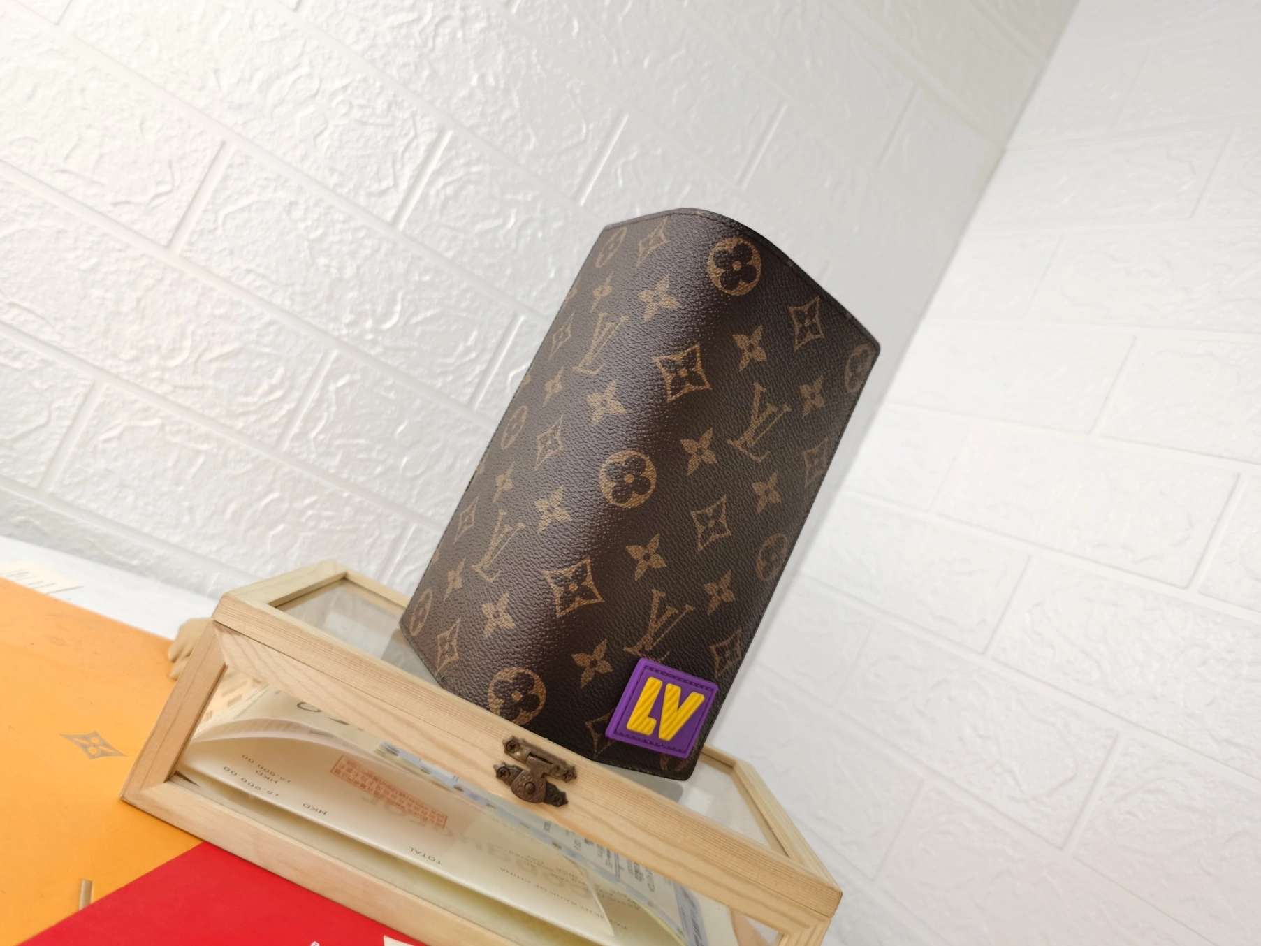 DailyWear 4566 Louis Vuitton LV Card Case For Unisex - Image 3