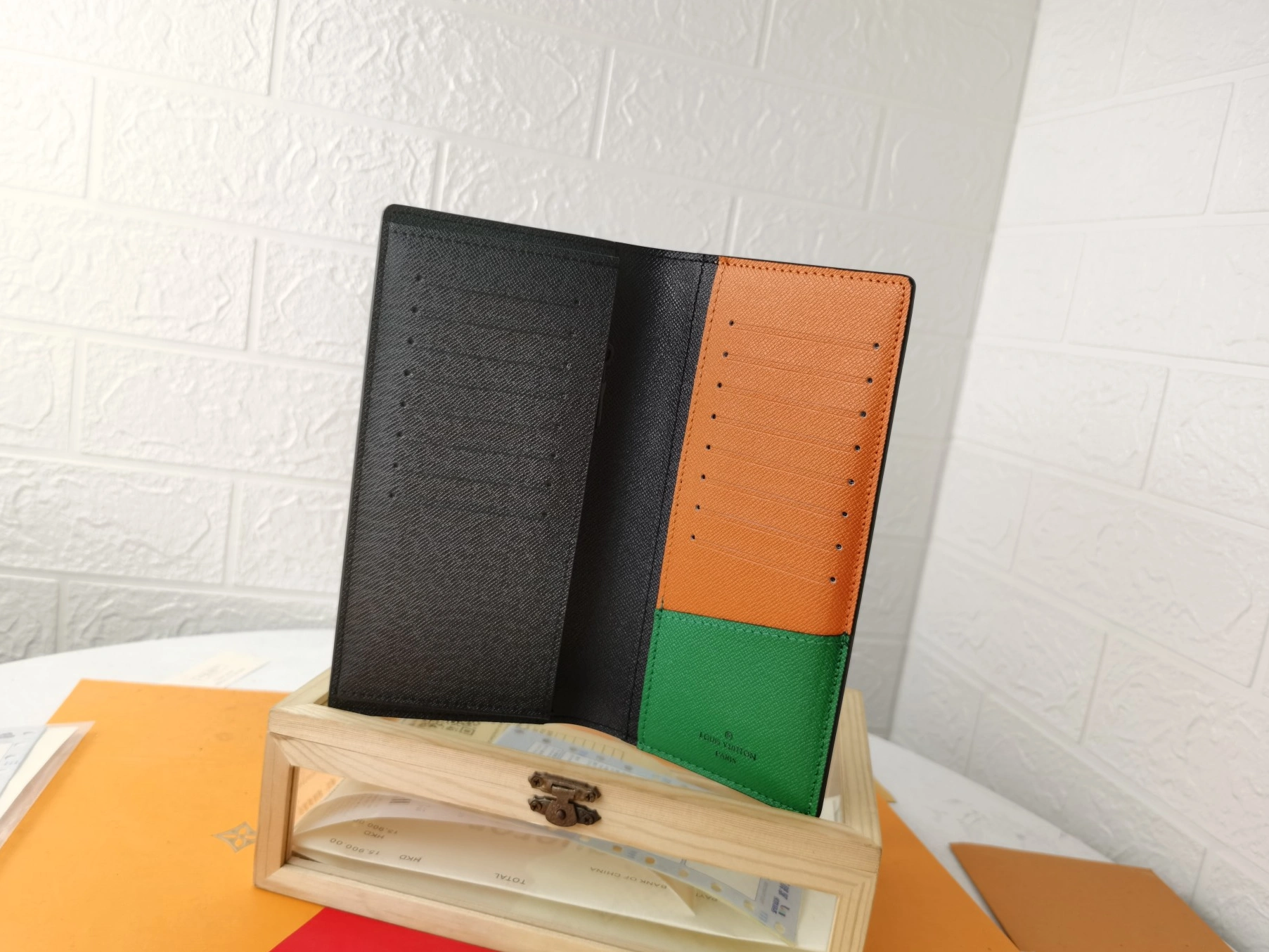 DailyWear 4566 Louis Vuitton LV Card Case For Unisex - Image 5