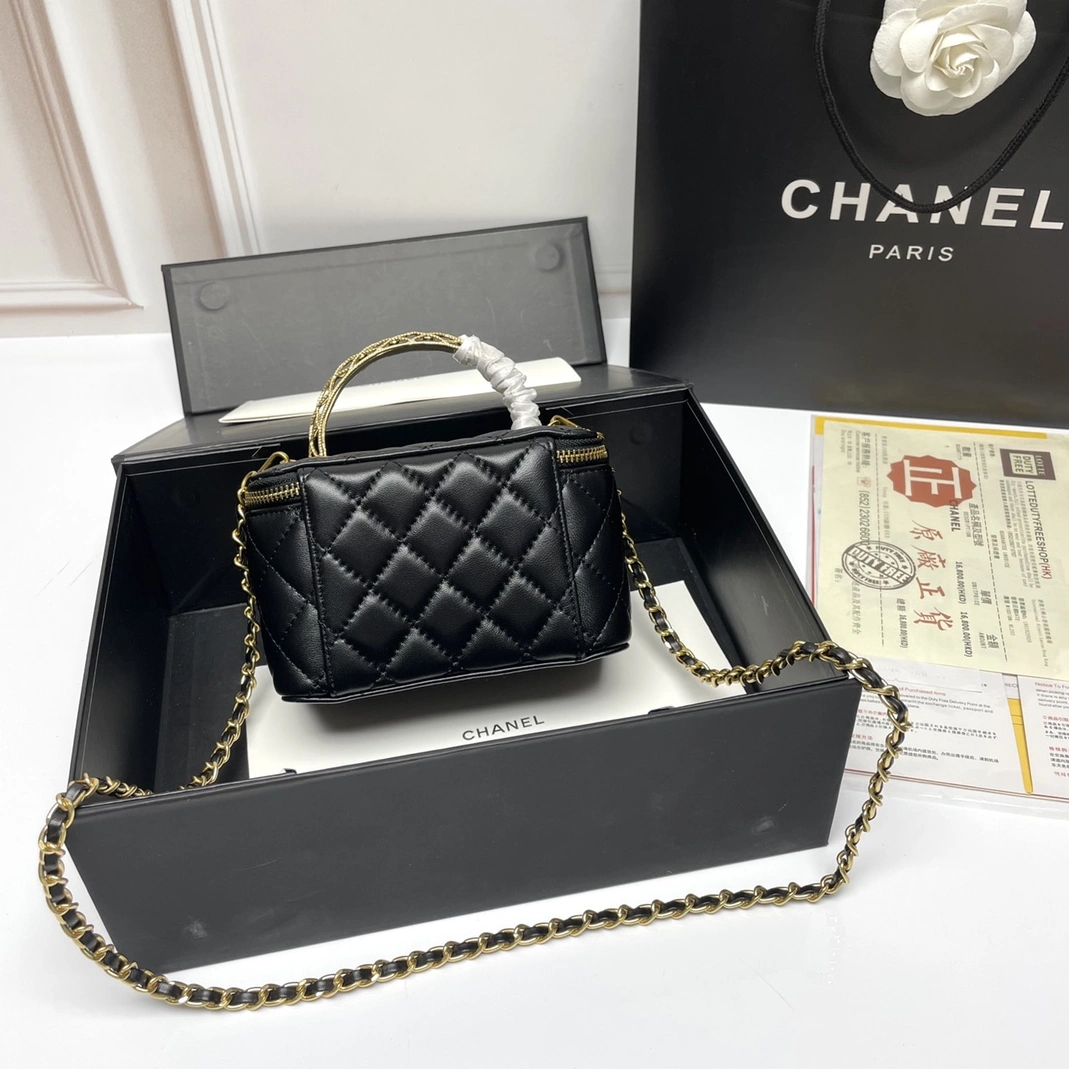 DailyWear 6107 Chanel AAA Quality Messenger Bags For Women - Image 7