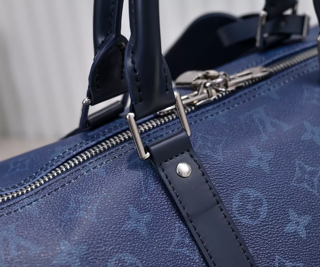 DailyWear 7173 Louis Vuitton Travel Bags - Image 6