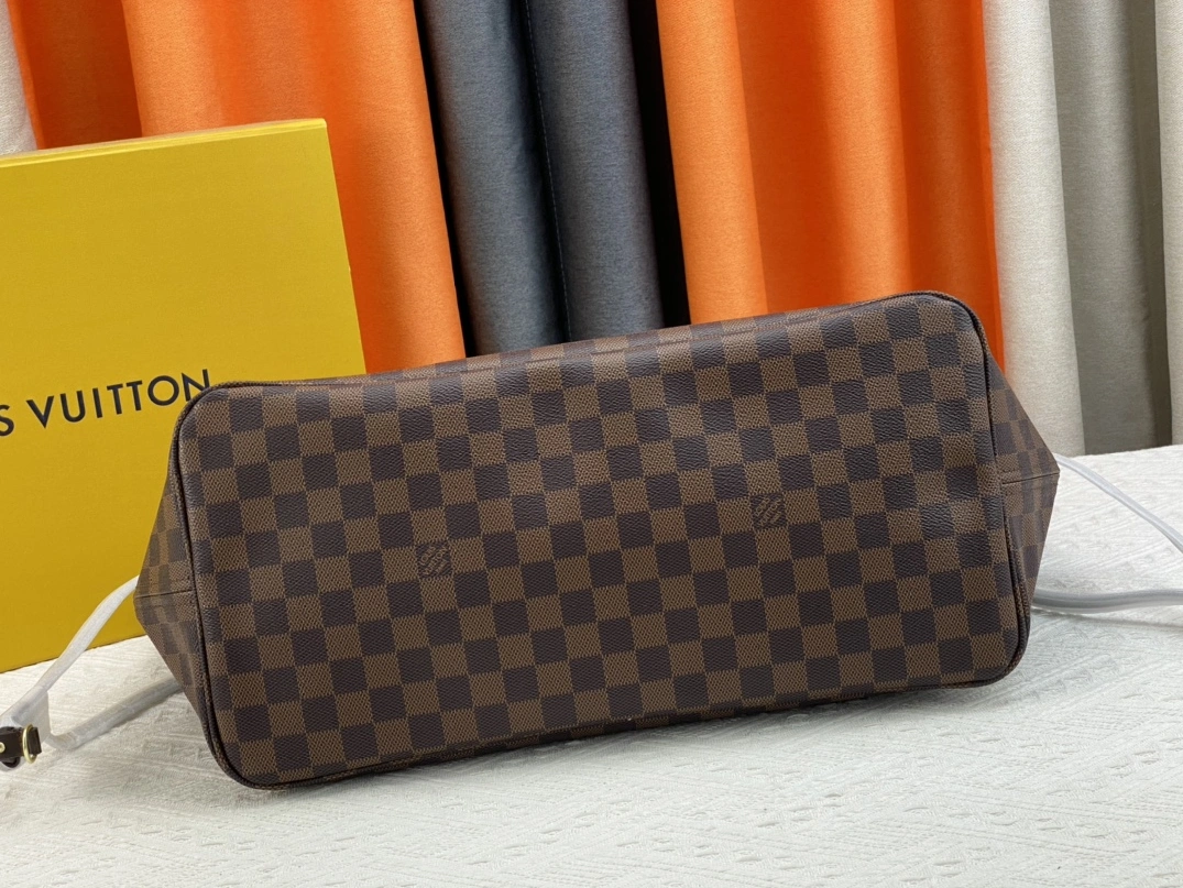 DailyWear 8343 Louis Vuitton AAA Quality Shoulder Bags For Women - Image 4