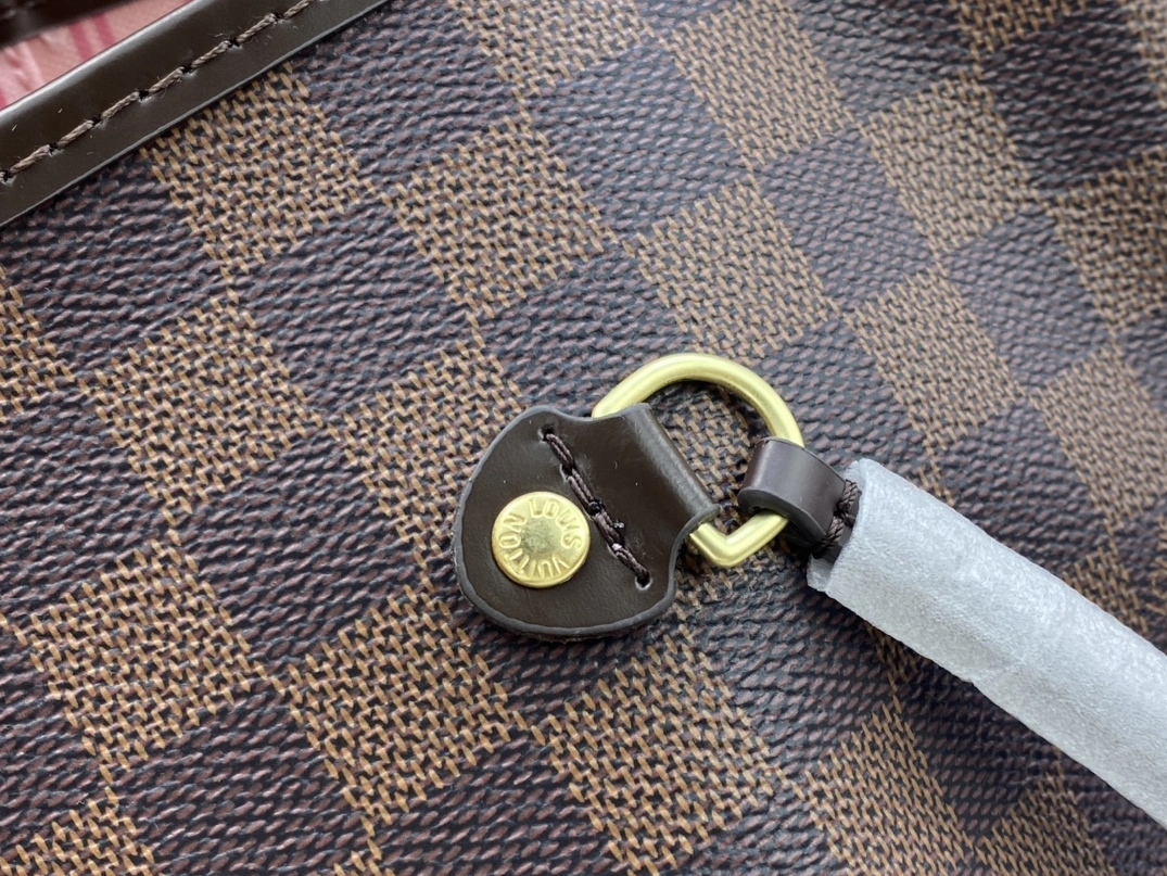 DailyWear 8343 Louis Vuitton AAA Quality Shoulder Bags For Women - Image 6