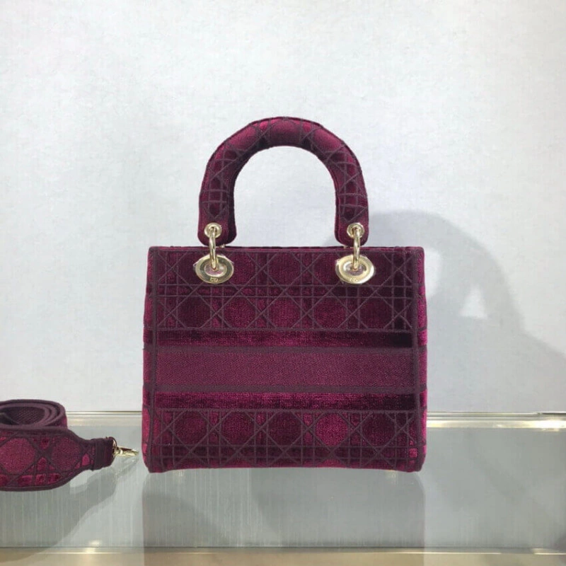 Can be ca Dior Medium Lady D-Lite Bag Burgundy Cannage Embroidered Velvet - Image 4
