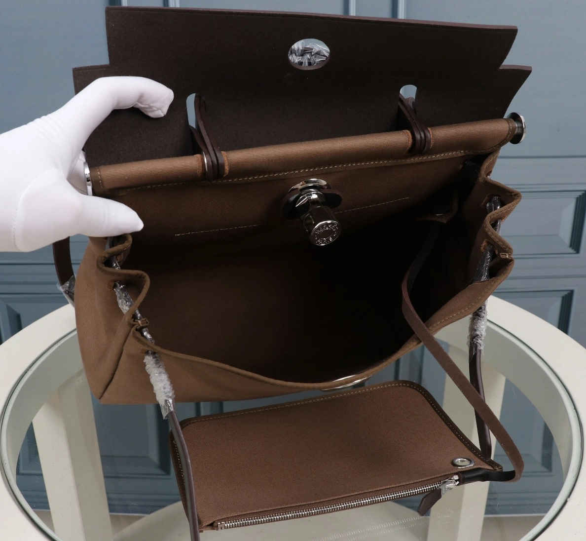 Durable 1108 Hermes AAA Quality Handbags For Women - Image 6