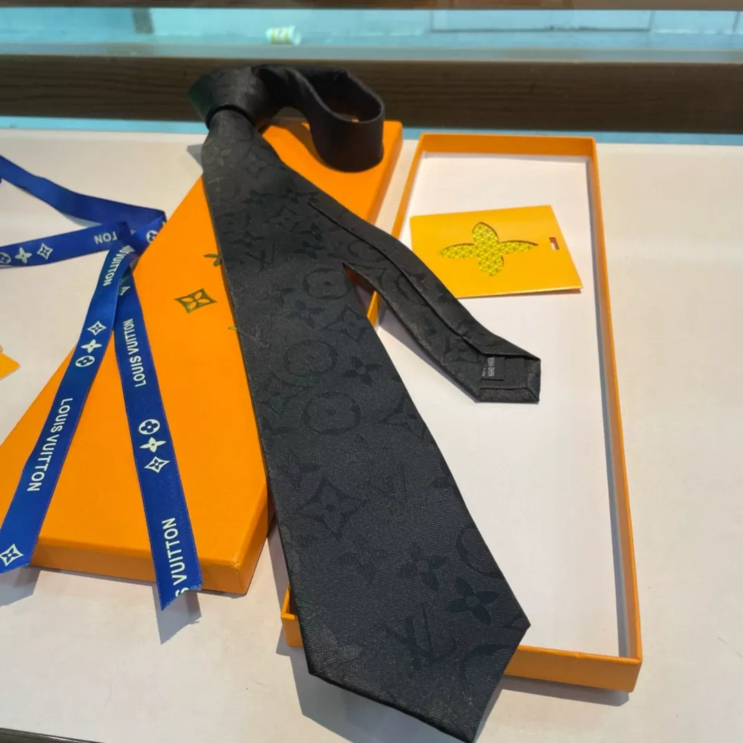 Durable 3207 Louis Vuitton LV Necktie - Image 6