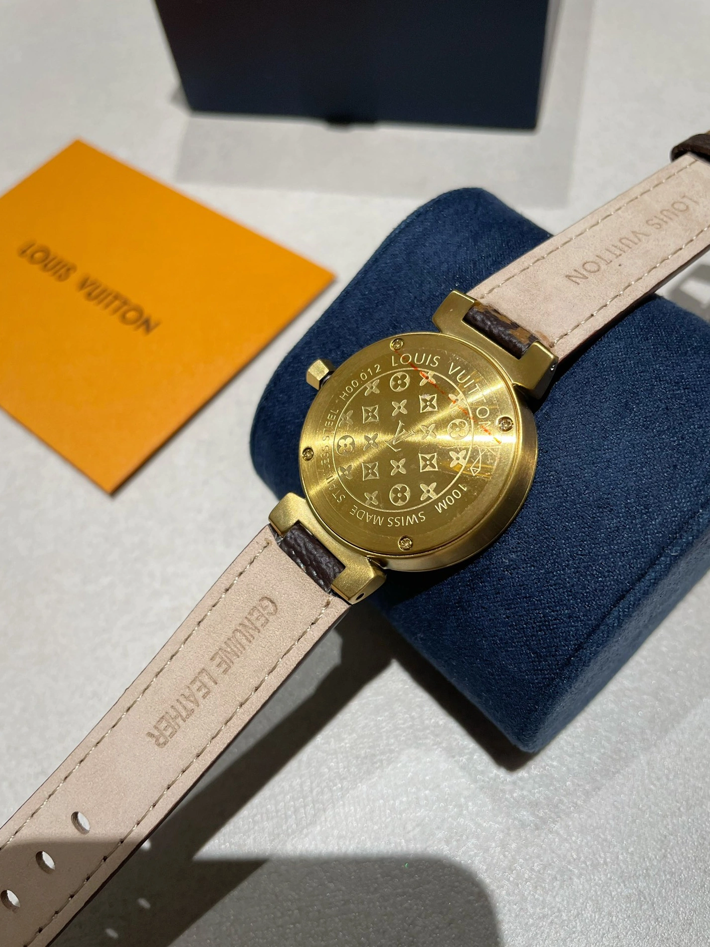 EasyMatch 2347 Louis Vuitton Watches - Image 3