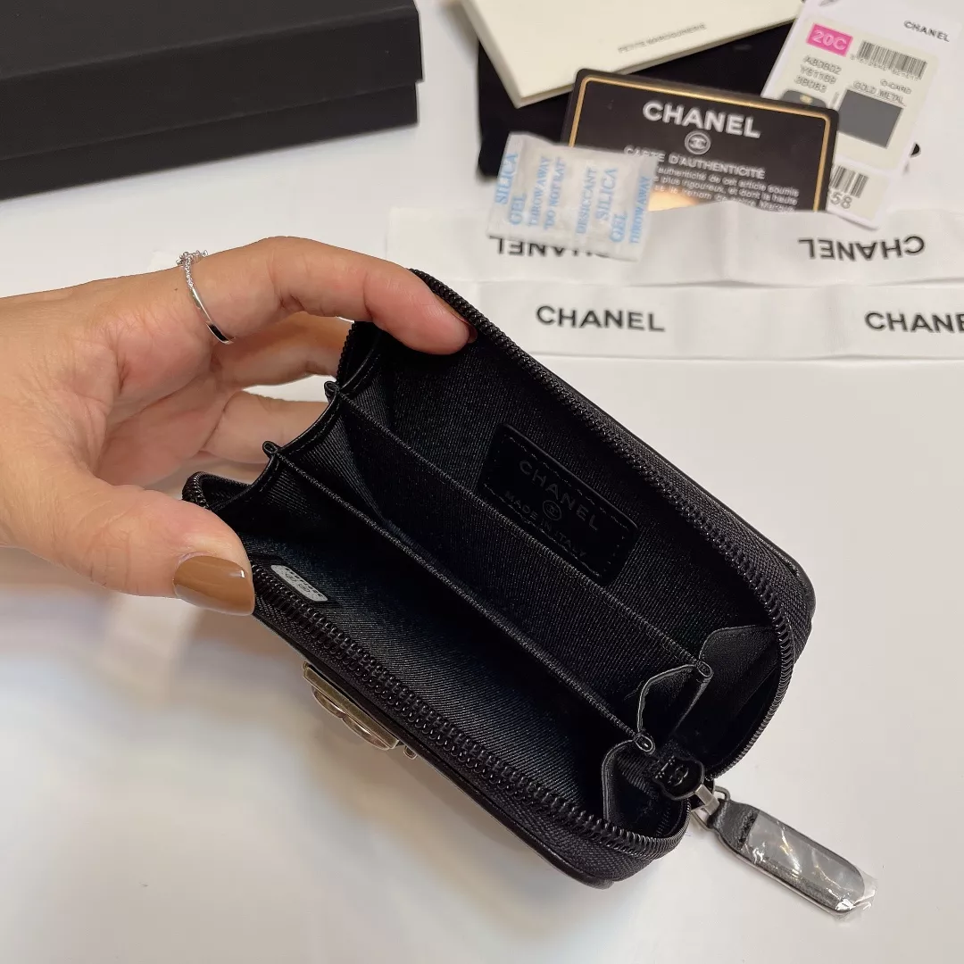 EasyMatch 5589 Chanel Card Case - Image 8