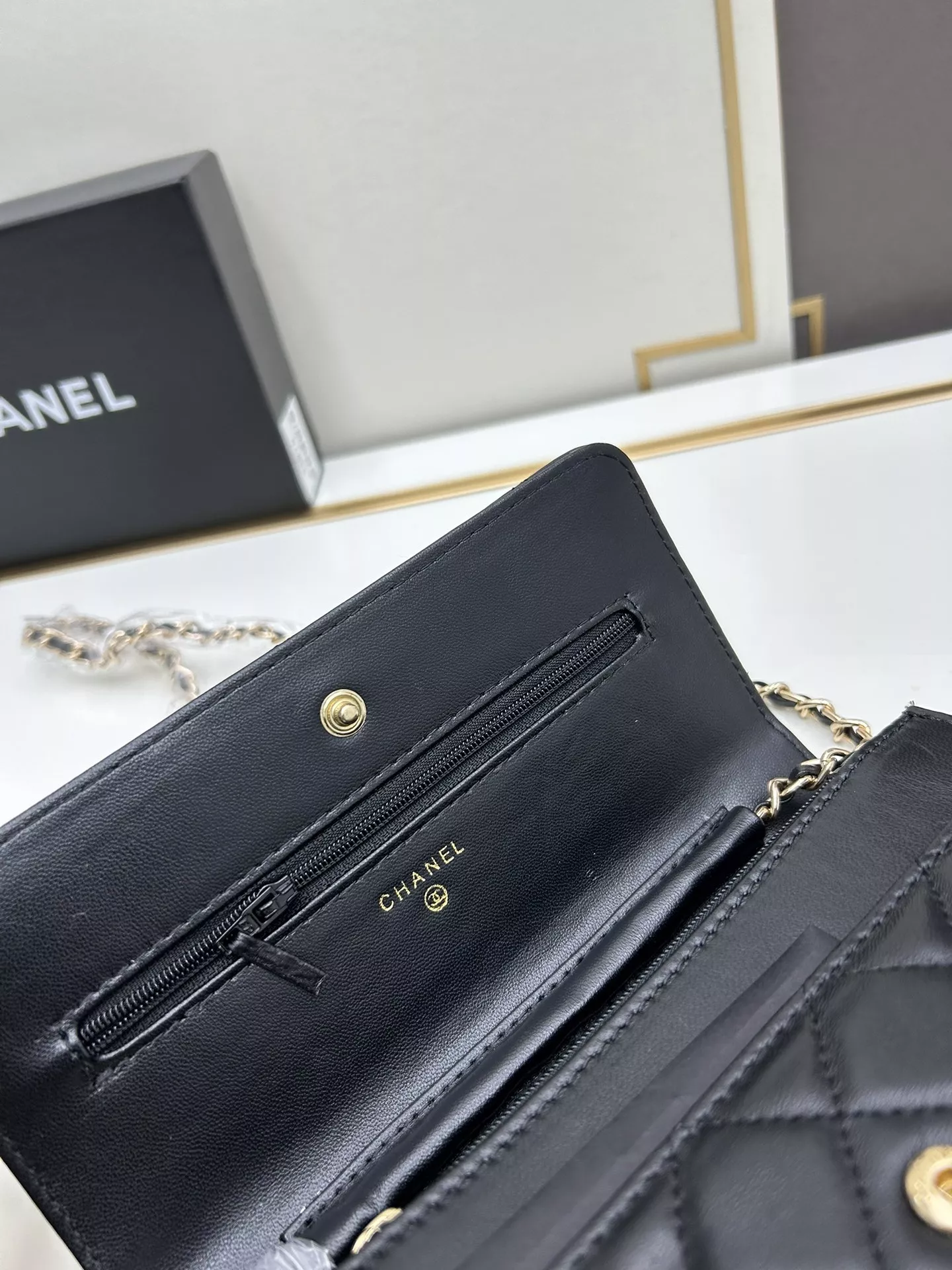 EasyMatch 9539 Chanel AAA Quality Messenger Bags For Women - Image 5