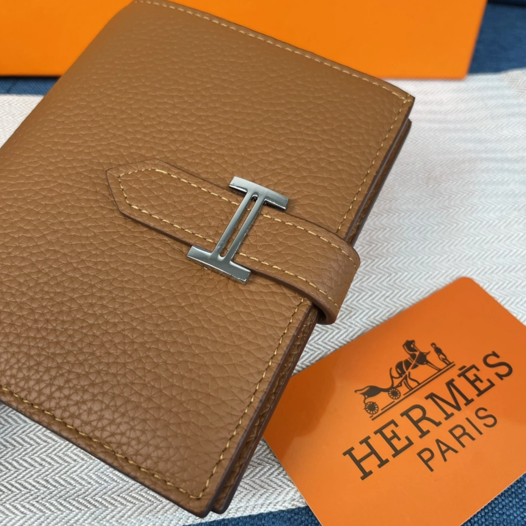Elegant 2045 Hermes AAA Quality Wallets For Women - Image 3