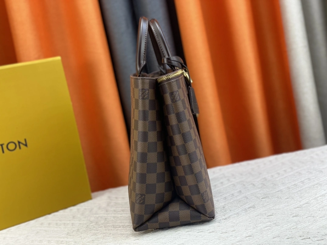 Elegant 3249 Louis Vuitton AAA Quality Handbags For Women - Image 3