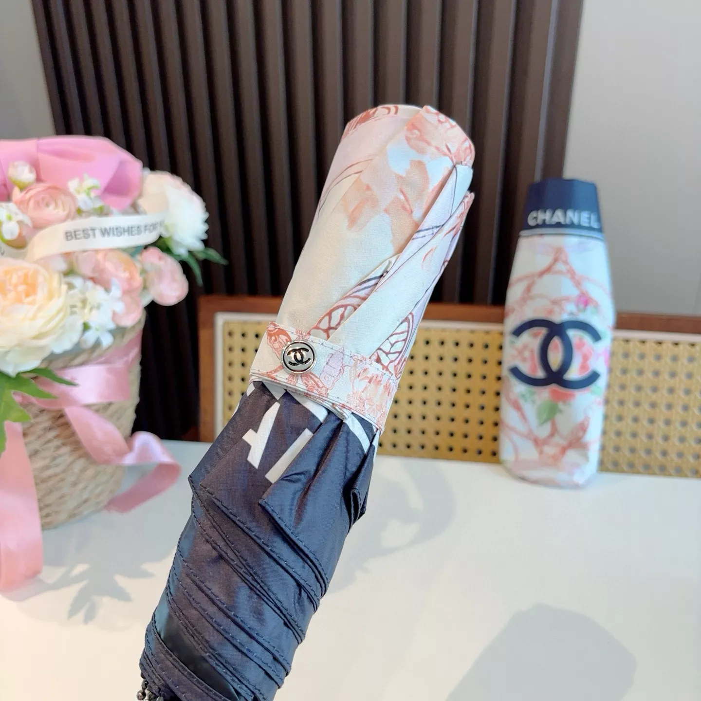 Elegant 6141 Chanel Umbrellas - Image 5