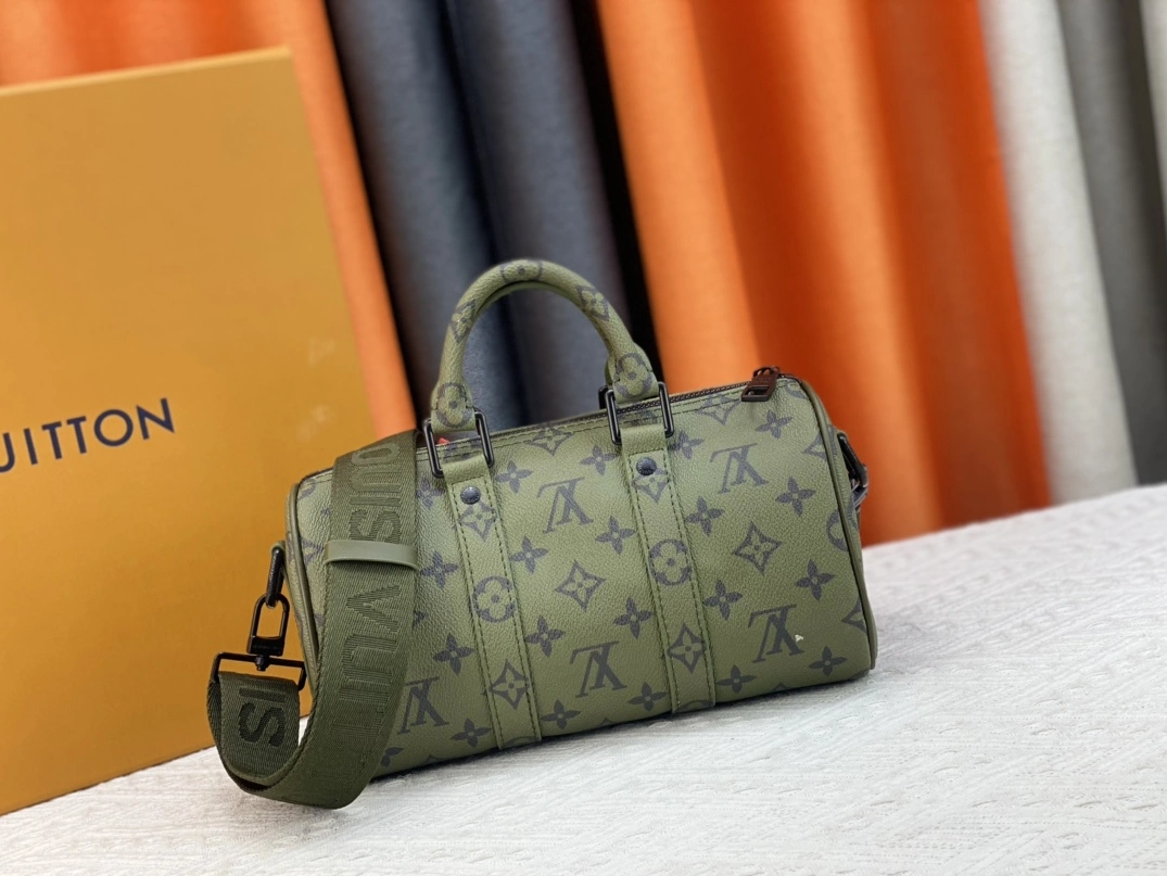 Elegant 8946 Louis Vuitton AAA Quality Handbags For Women - Image 4
