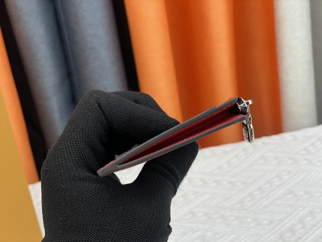 EyeCatching 7298 Louis Vuitton LV Card Case For Women - Image 5