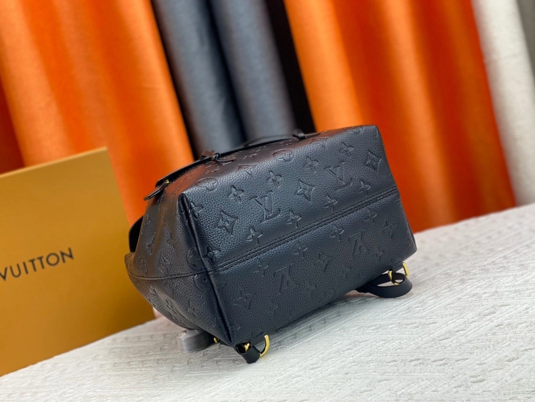 Flexible 2099 Louis Vuitton AAA Quality Backpacks For Women - Image 4