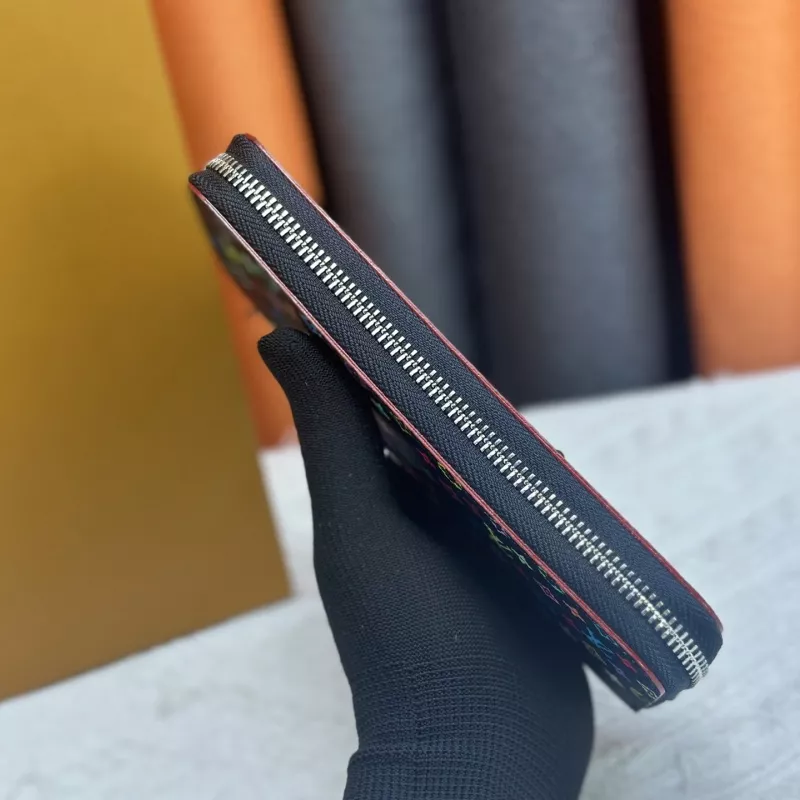 Flexible 2303 Louis Vuitton LV Wallets - Image 3